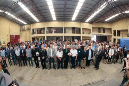 Entregan la Unidad 355 contra incendios del Cuerpo de Bomberos de San Miguel de Allende.