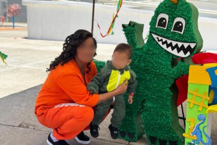Festeja Secretaría de Seguridad y Paz primer cumpleaños de bebé en centro penitenciario de Guanajuato 