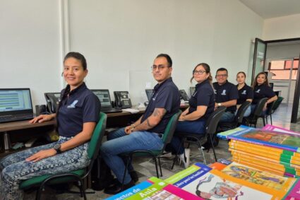 “Mi profe en línea” acompaña a estudiantes en vacaciones para preparar exámenes