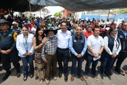 Presidente César Prieto anuncia renovación del Jardín Principal de Valtierrilla
