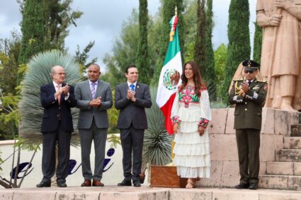 Guanajuato celebra el 215 Aniversario de la Independencia con desfile cívico-militar en Dolores Hidalgo