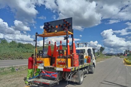 Trabaja SOP en pintura y señalamiento de carreteras